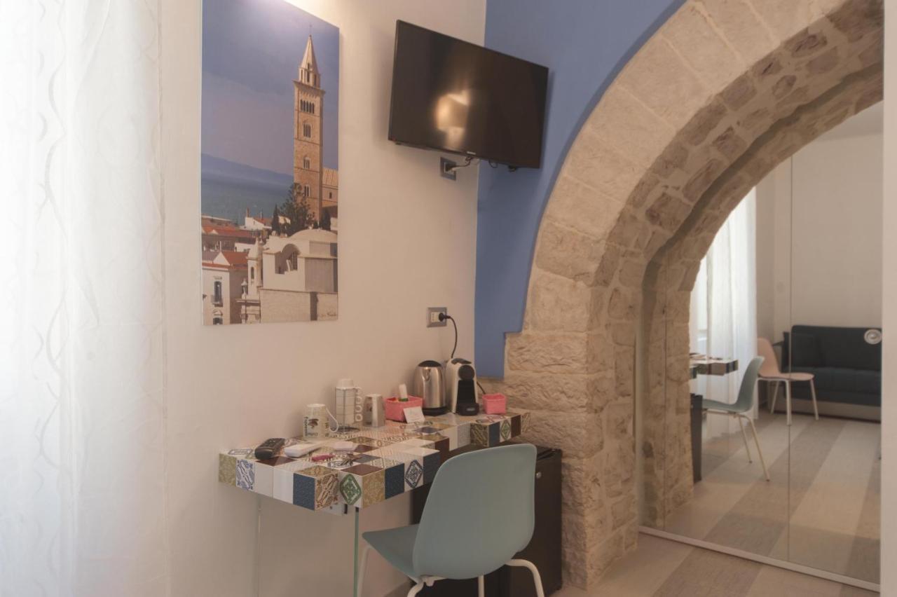 La Cattedrale Dai Tetti Bed and Breakfast Trani Exterior foto