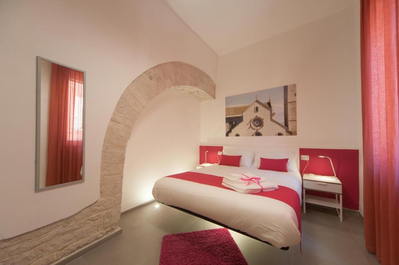 La Cattedrale Dai Tetti Bed and Breakfast Trani Exterior foto