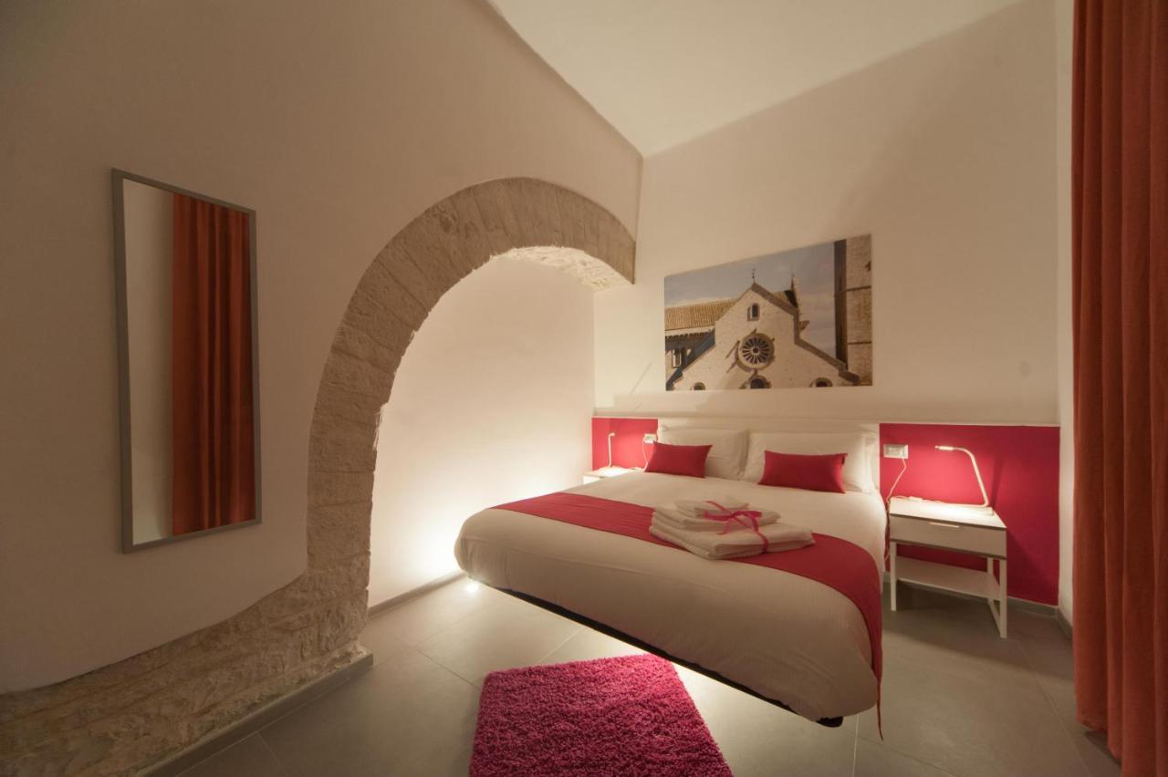 La Cattedrale Dai Tetti Bed and Breakfast Trani Exterior foto