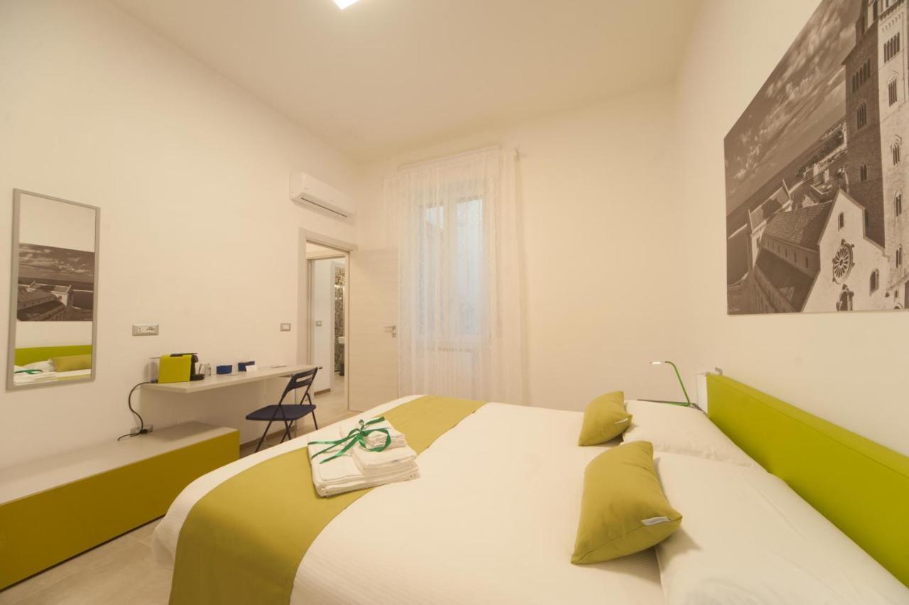 La Cattedrale Dai Tetti Bed and Breakfast Trani Exterior foto